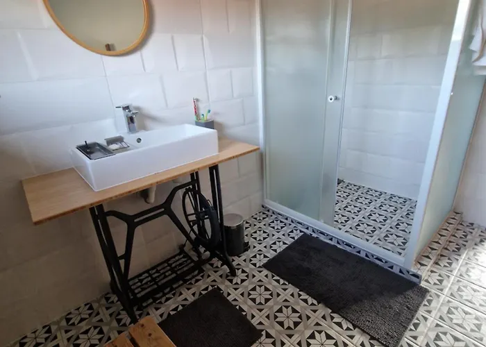 بيت للعطل Iron Bansky Studenec