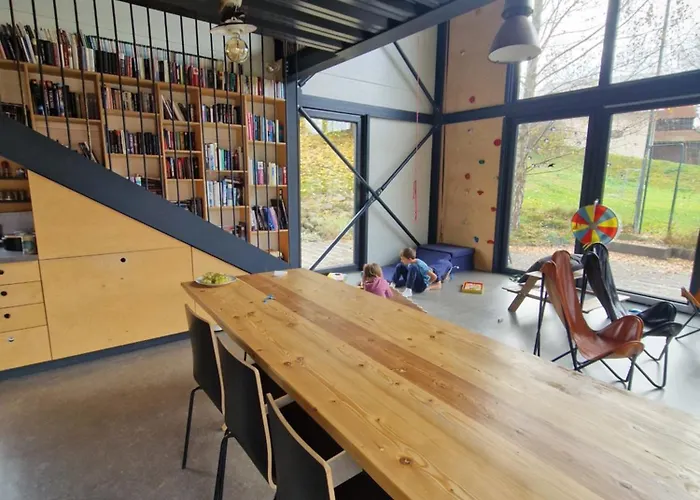 Iron * Bansky Studenec