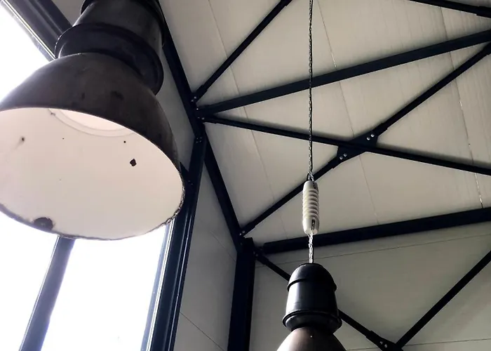 Iron بيت للعطل